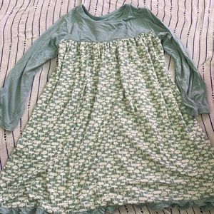 Long sleeve kickee dress